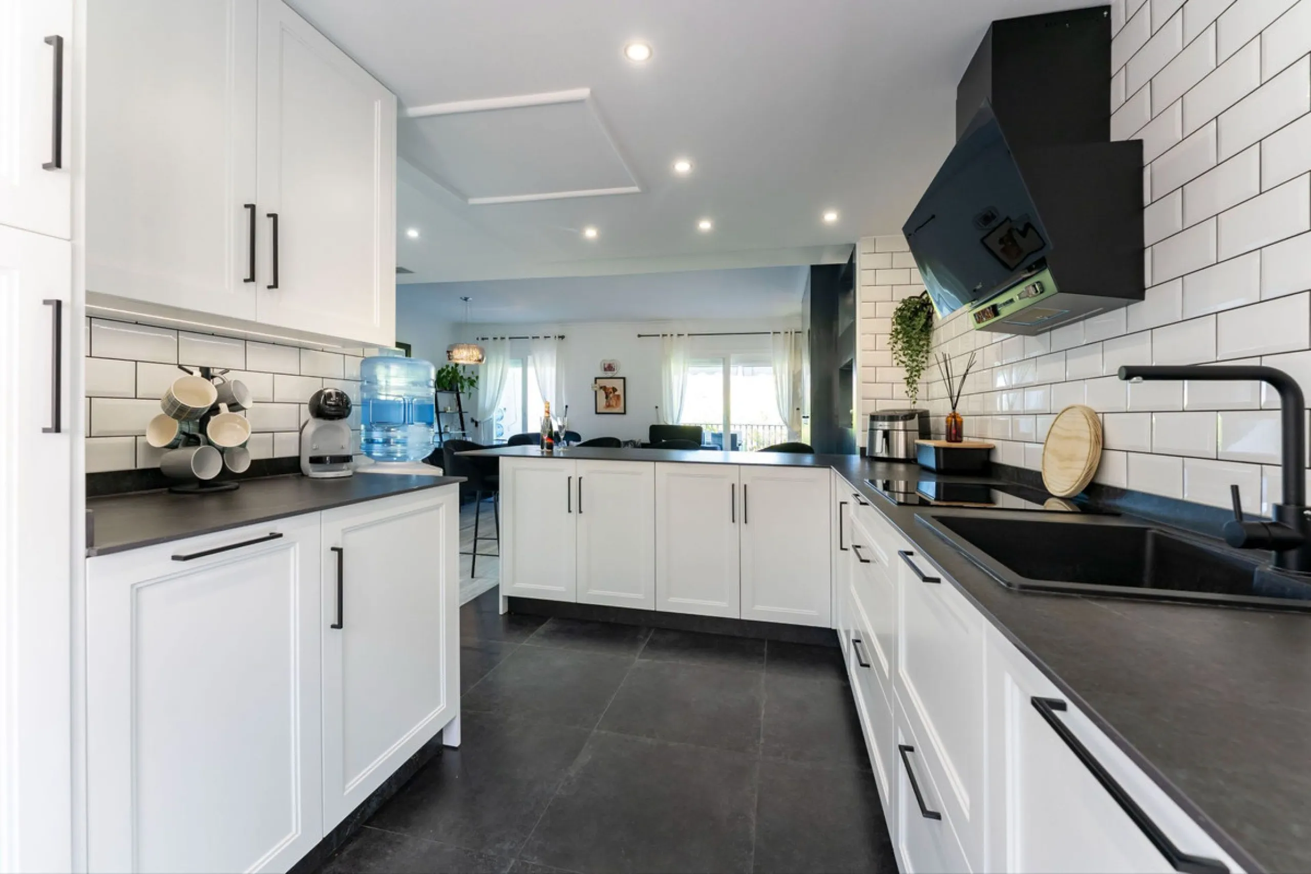 House - Townhouse в продаже в Alhaurín el Grande, Málaga. В доме 3 спален и 3 ванных комнат. Площадь дома 145 м²