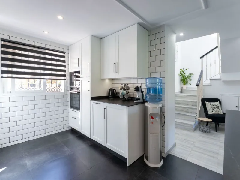 House - Townhouse в продаже в Alhaurín el Grande, Málaga. В доме 3 спален и 3 ванных комнат. Площадь дома 145 м²