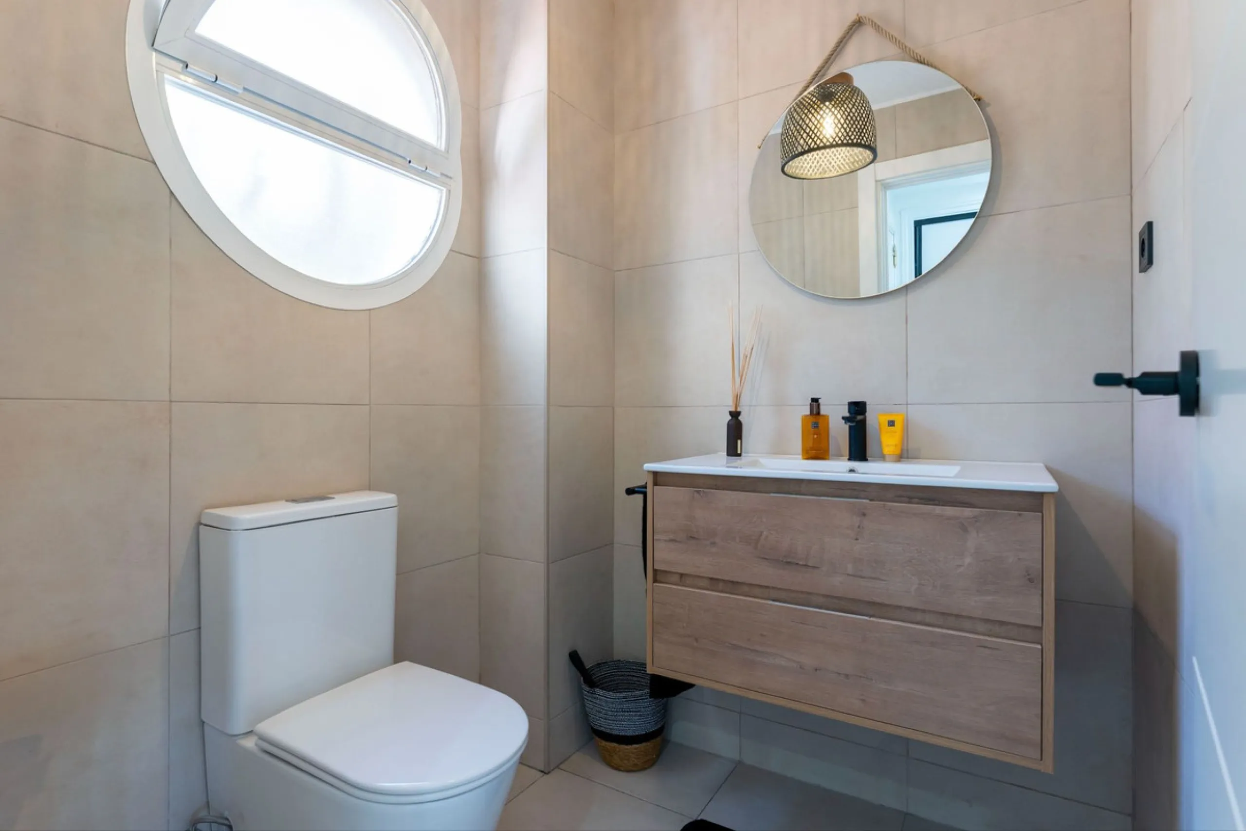 House - Townhouse в продаже в Alhaurín el Grande, Málaga. В доме 3 спален и 3 ванных комнат. Площадь дома 145 м²