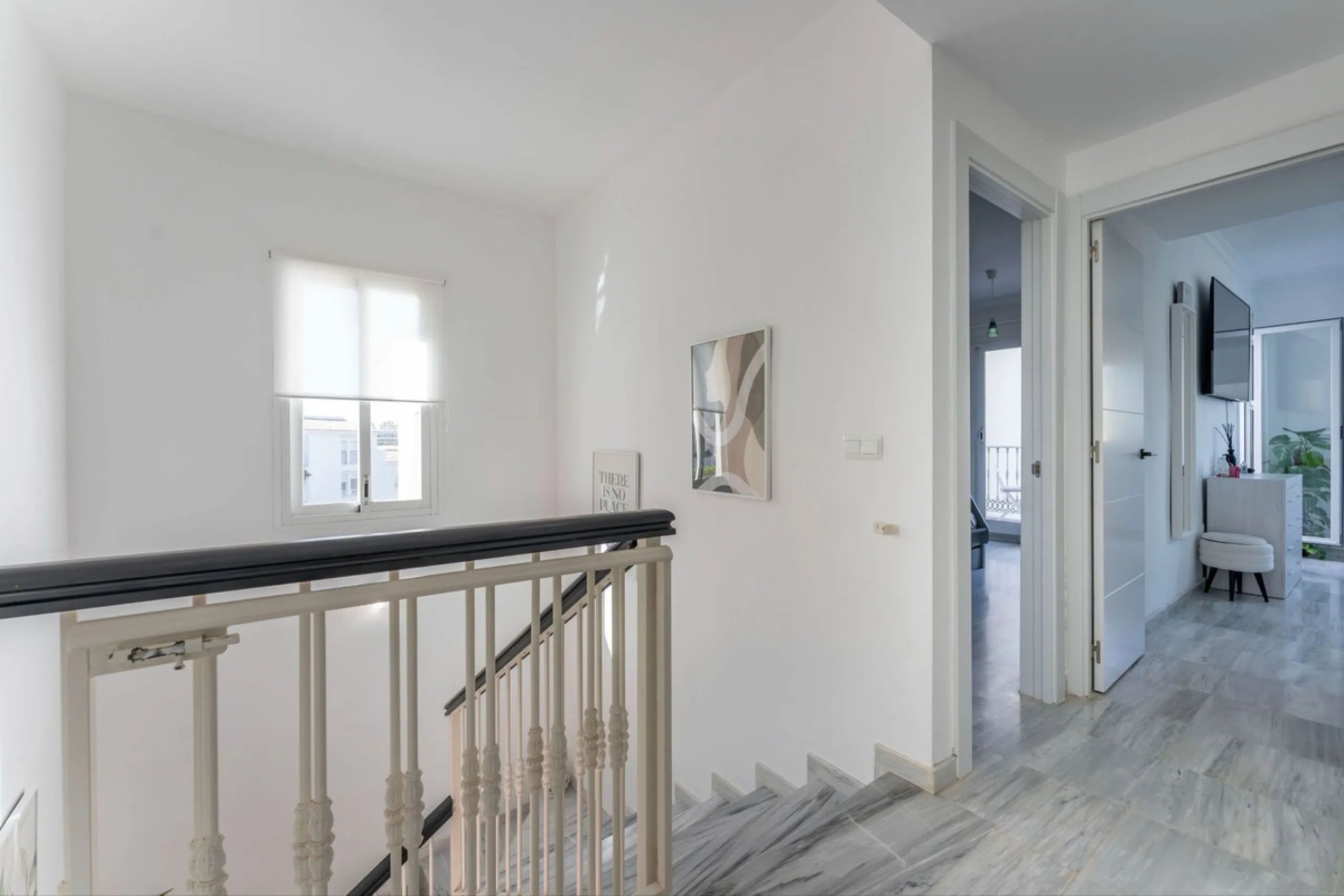 House - Townhouse в продаже в Alhaurín el Grande, Málaga. В доме 3 спален и 3 ванных комнат. Площадь дома 145 м²