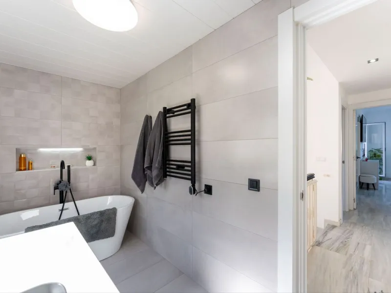 House - Townhouse в продаже в Alhaurín el Grande, Málaga. В доме 3 спален и 3 ванных комнат. Площадь дома 145 м²