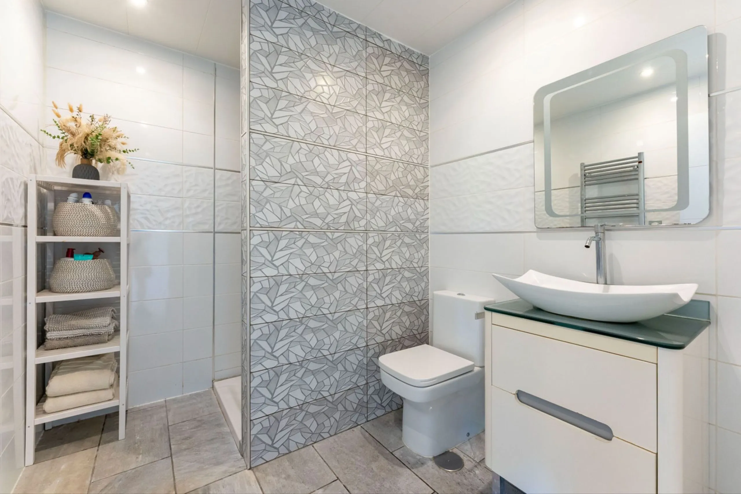 House - Townhouse в продаже в Alhaurín el Grande, Málaga. В доме 3 спален и 3 ванных комнат. Площадь дома 145 м²