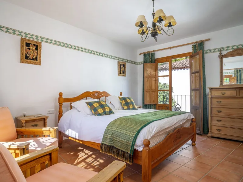 Make your dream a reality: Mill-Hotel in the Serranía de Ronda awaits its next chapter.