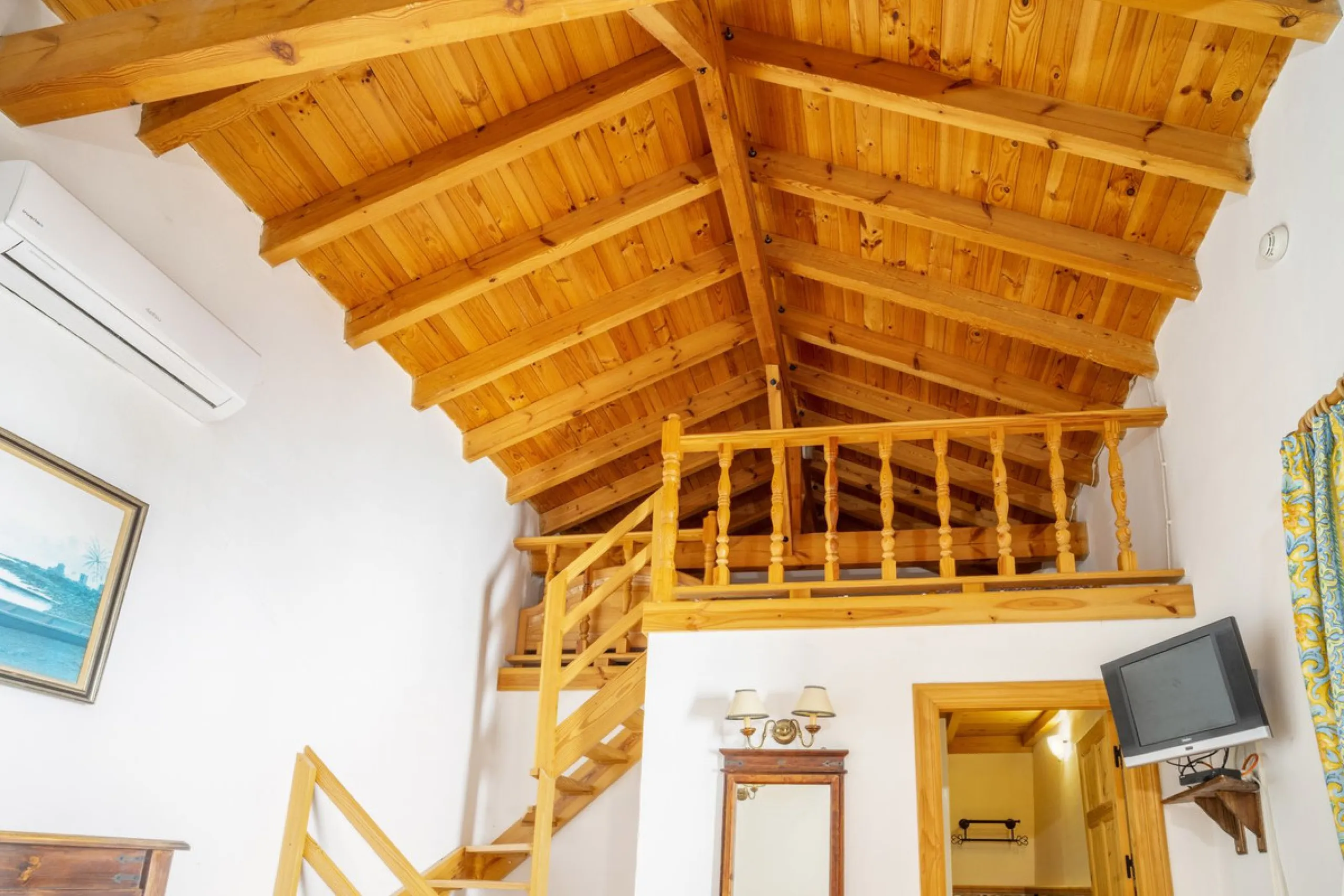 Make your dream a reality: Mill-Hotel in the Serranía de Ronda awaits its next chapter.