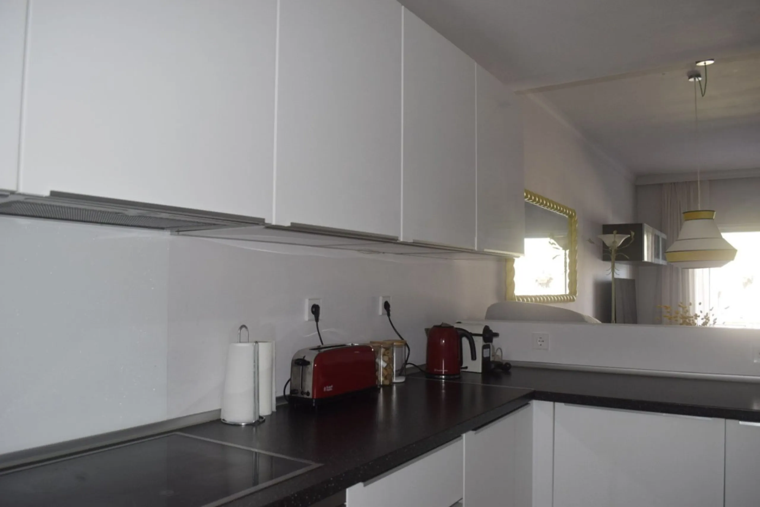 Apartment - Ground Floor Apartment в продаже в Marbella, Málaga. В доме 2 спален и 2 ванных комнат. Площадь дома 96 м²
