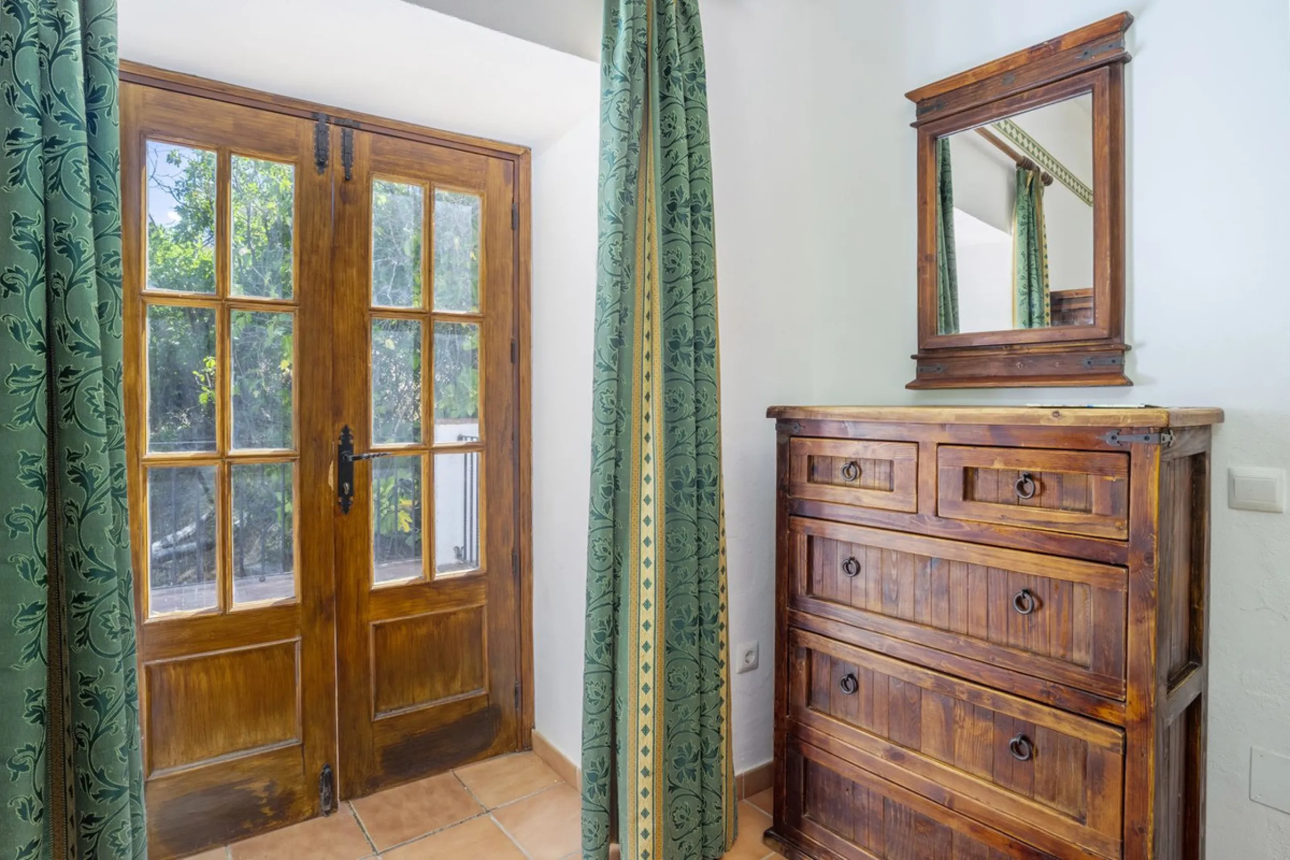 Make your dream a reality: Mill-Hotel in the Serranía de Ronda awaits its next chapter.