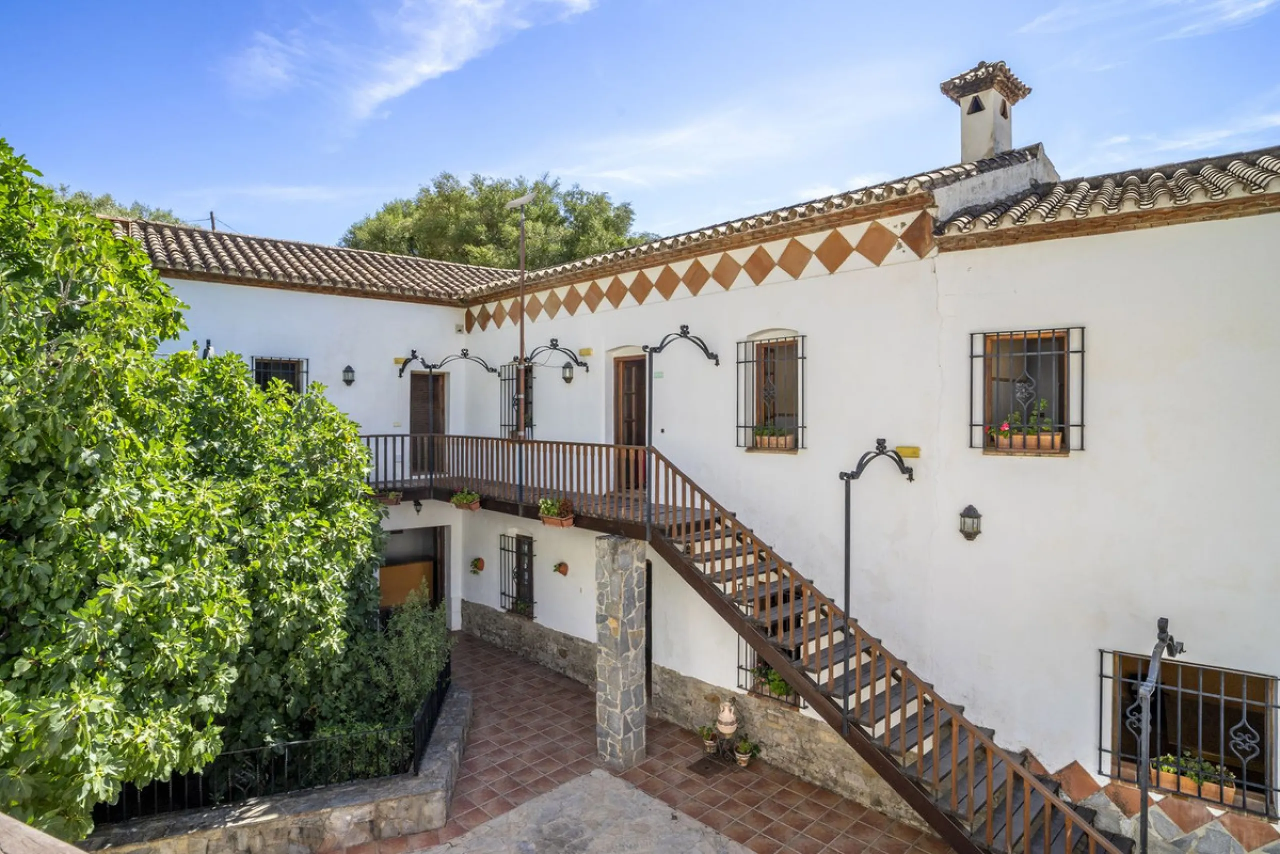 Make your dream a reality: Mill-Hotel in the Serranía de Ronda awaits its next chapter.