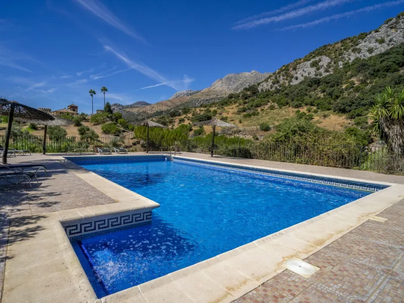 Make your dream a reality: Mill-Hotel in the Serranía de Ronda awaits its next chapter.