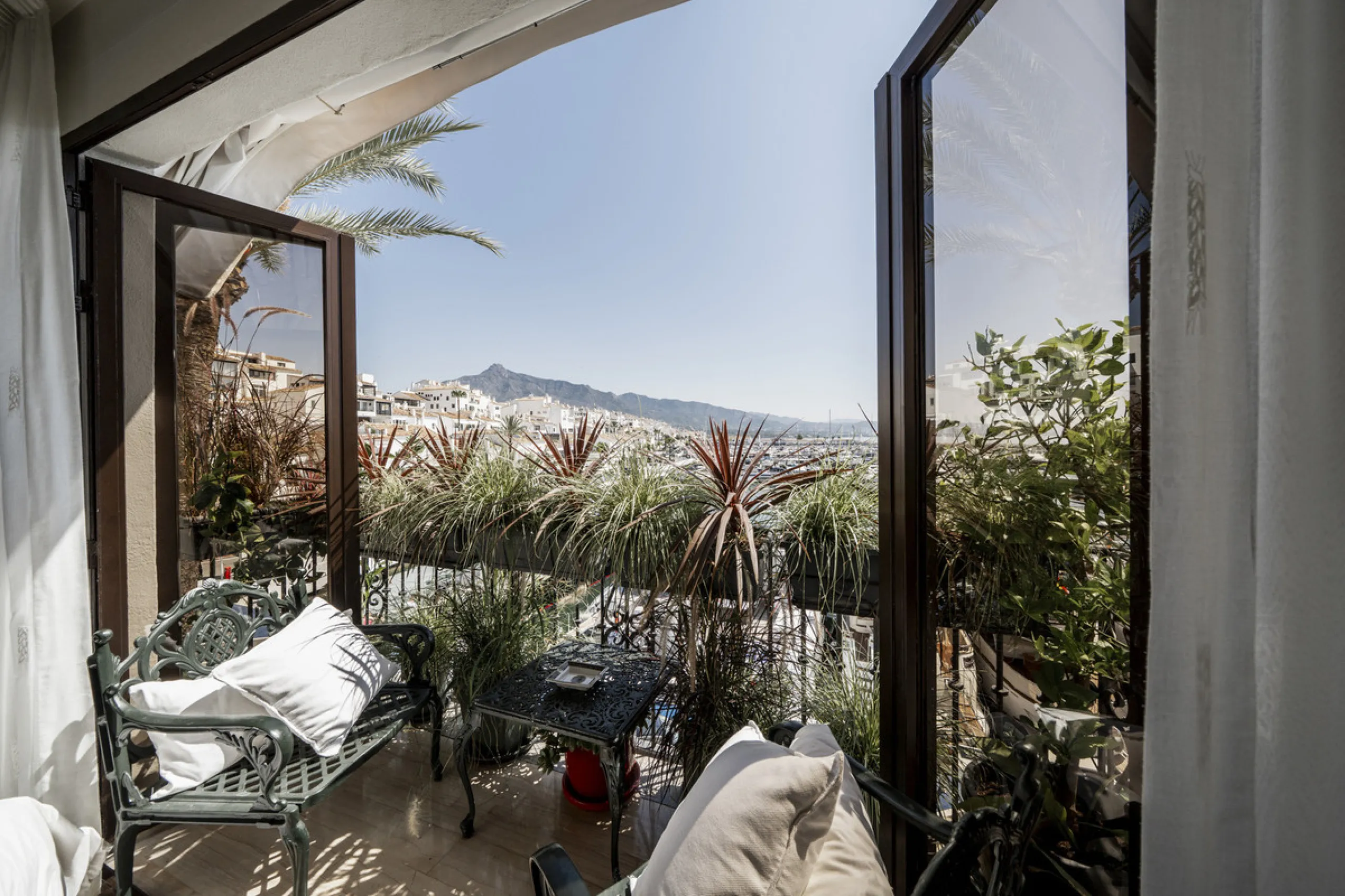 IN THE HEART OF PUERTO BANUS