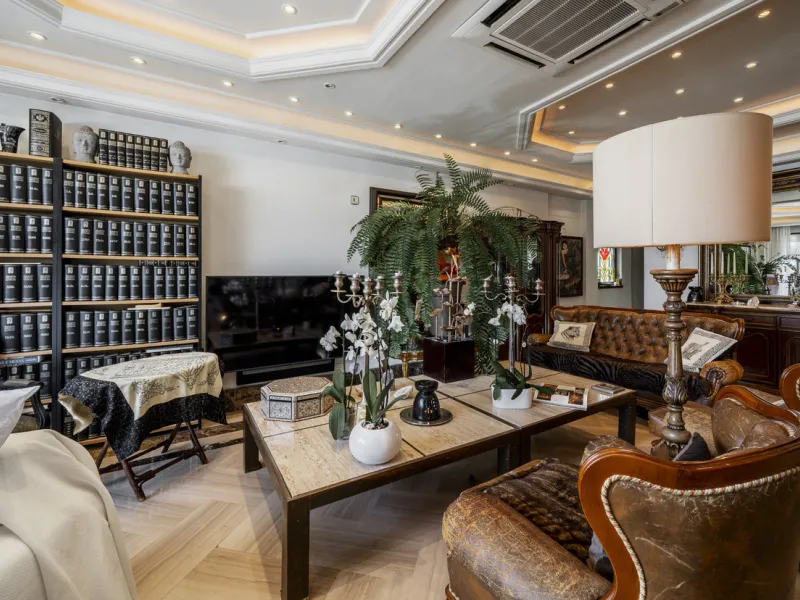 IN THE HEART OF PUERTO BANUS