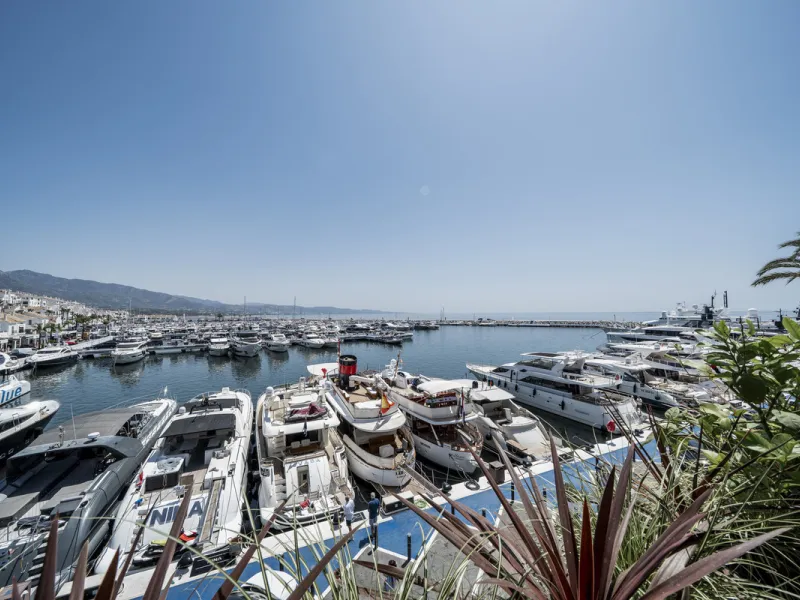 IN THE HEART OF PUERTO BANUS