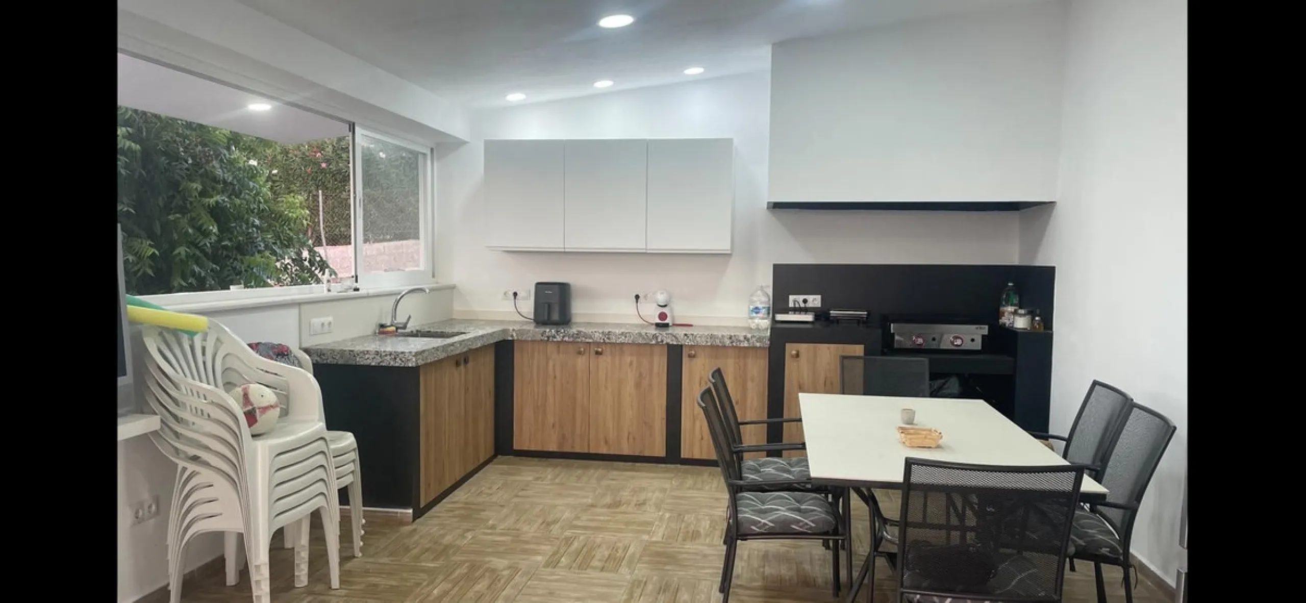 House - Detached Villa в продаже в Alhaurín el Grande, Málaga. В доме 1 спален и 1 ванных комнат. Площадь дома 137 м². Площадь участка 3758 м²