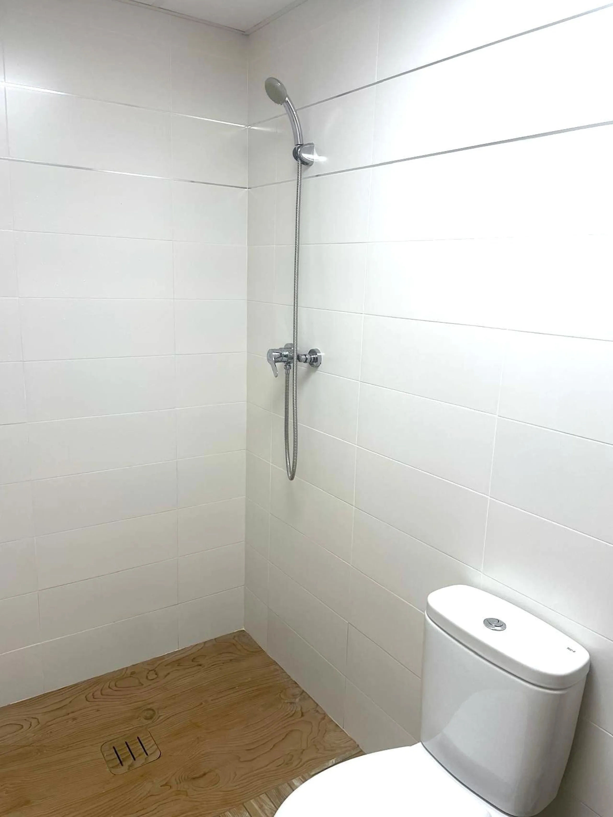 House - Detached Villa в продаже в Alhaurín el Grande, Málaga. В доме 1 спален и 1 ванных комнат. Площадь дома 137 м². Площадь участка 3758 м²