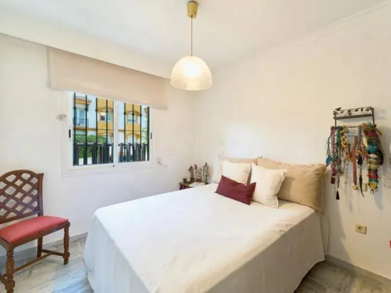 Апартамент нижний этаж, Marbella, Costa del Sol