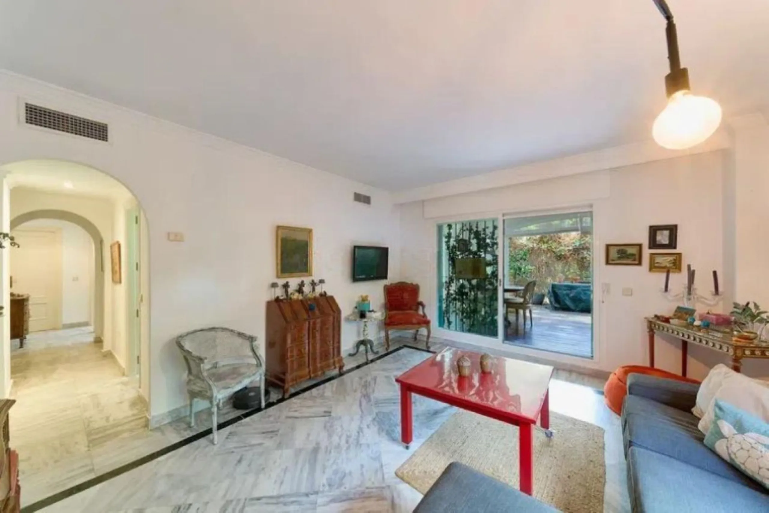 Апартамент нижний этаж, Marbella, Costa del Sol