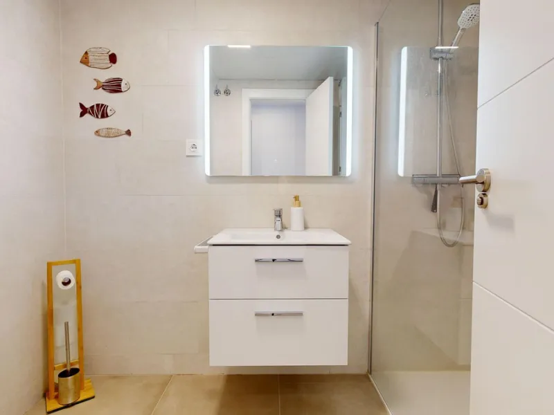Charming Ground Floor Apartment with 3 Bedrooms in Garden Home, Los Pacos – Fuengirola. Has a Tourist License . ¡¡