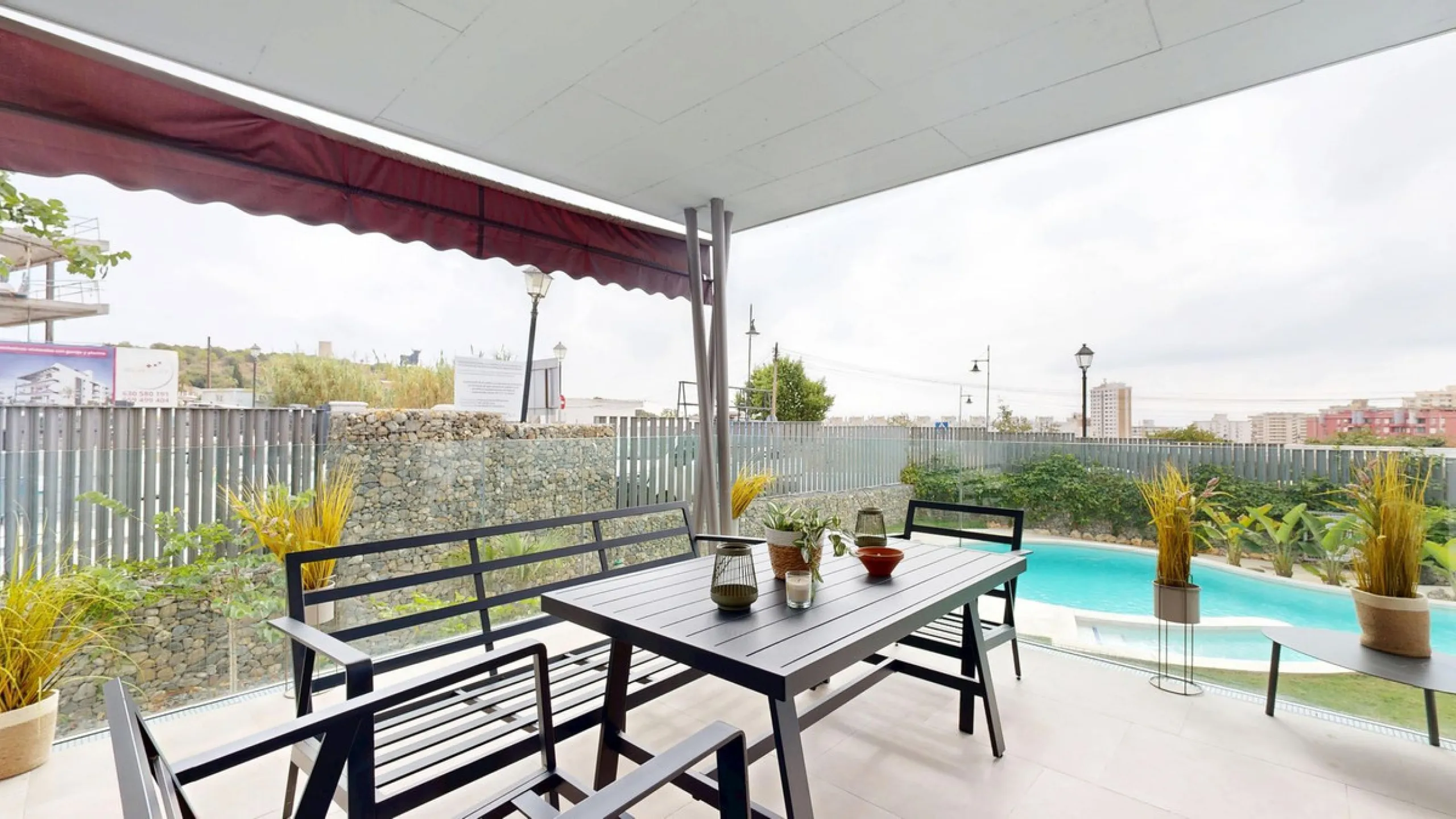 Charming Ground Floor Apartment with 3 Bedrooms in Garden Home, Los Pacos – Fuengirola. Has a Tourist License . ¡¡