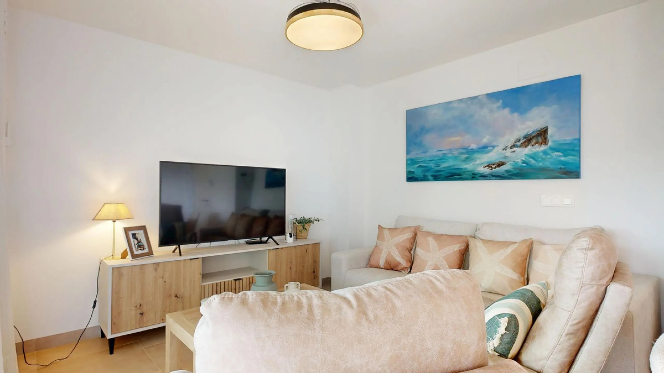 Charming Ground Floor Apartment with 3 Bedrooms in Garden Home, Los Pacos – Fuengirola. Has a Tourist License . ¡¡