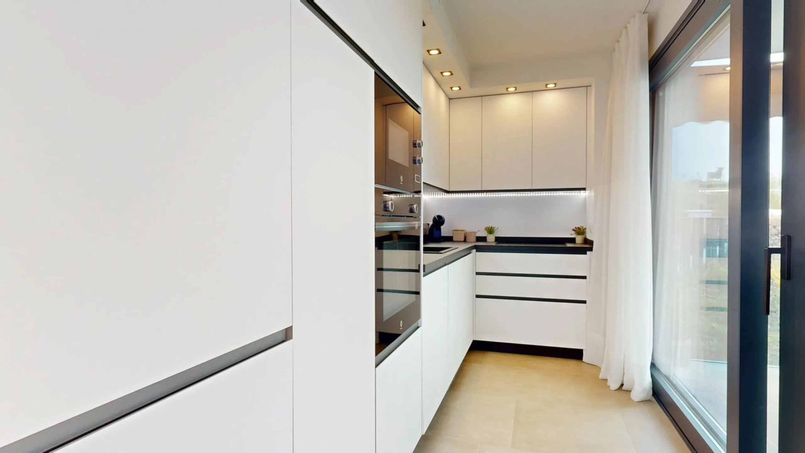 Charming Ground Floor Apartment with 3 Bedrooms in Garden Home, Los Pacos – Fuengirola. Has a Tourist License . ¡¡