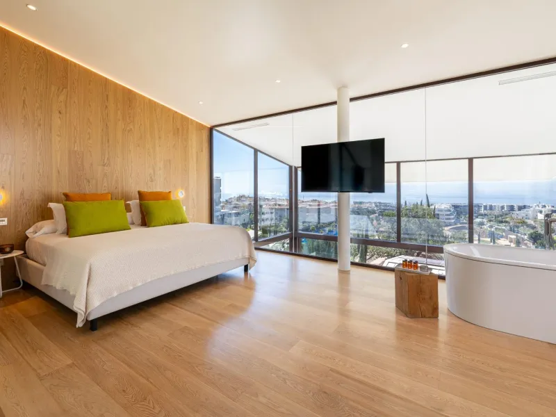 Exclusive New Build Residences in El Higuerón, Costa del Sol& & Modern Living with Panoramic Mediterranean Views& Experience luxury and comfort in this exclusive new development in El Higuerón, one of the most prestigious areas on the Costa del S