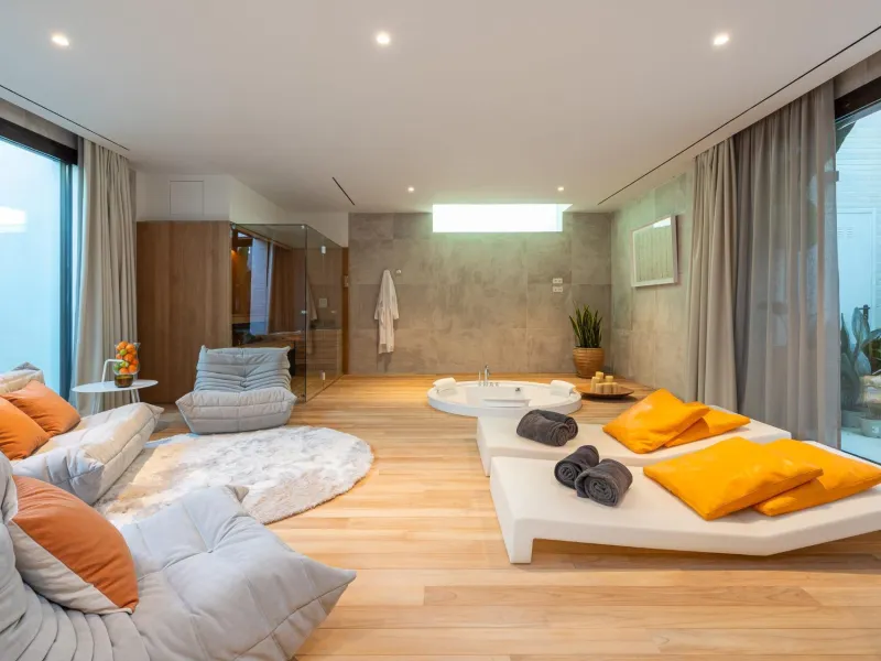Exclusive New Build Residences in El Higuerón, Costa del Sol& & Modern Living with Panoramic Mediterranean Views& Experience luxury and comfort in this exclusive new development in El Higuerón, one of the most prestigious areas on the Costa del S
