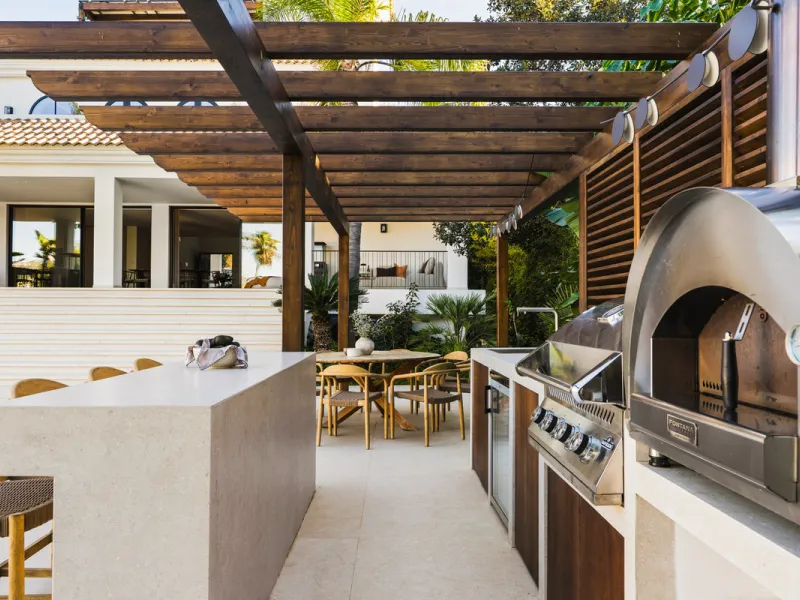 Introducing this exceptional family residence, set within one of the most sought-after gated communities in Los Naranjos, Nueva Andalucía, just moments from one of Marbella's finest golf courses.