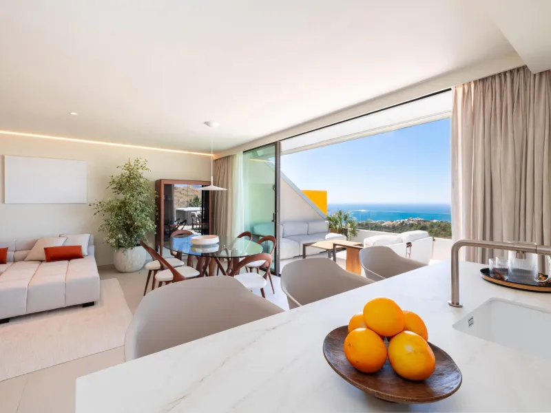 Exclusive New Build Residences in El Higuerón, Costa del Sol& & Modern Living Surrounded by Nature and Sea Views& Discover this exclusive residential development in El Higuerón, located in one of the most prestigious areas of the Costa del Sol. N