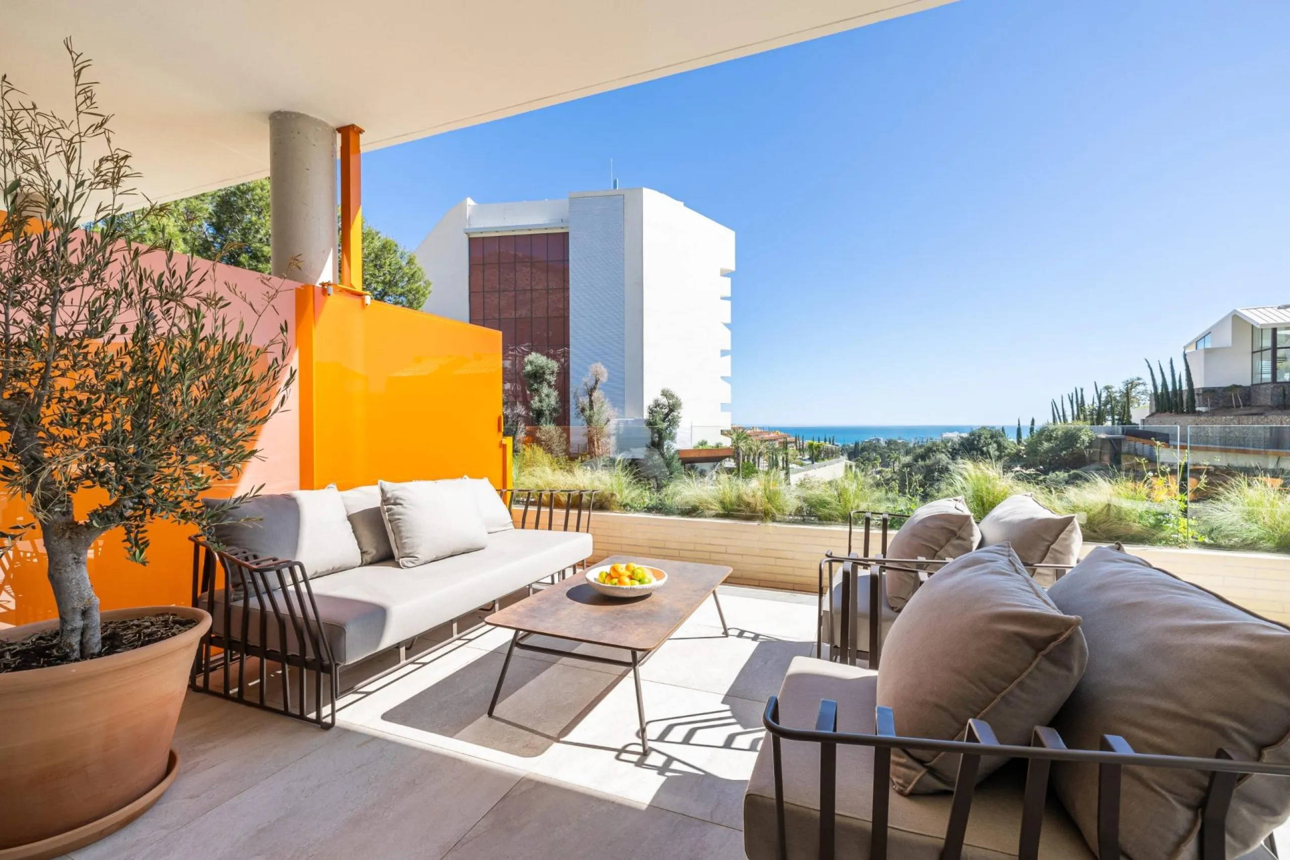 Exclusive New Build Residences in El Higuerón, Costa del Sol& & Modern Living with Panoramic Mediterranean Views& Experience luxury and comfort in this exclusive new development in El Higuerón, one of the most prestigious areas on the Costa del S