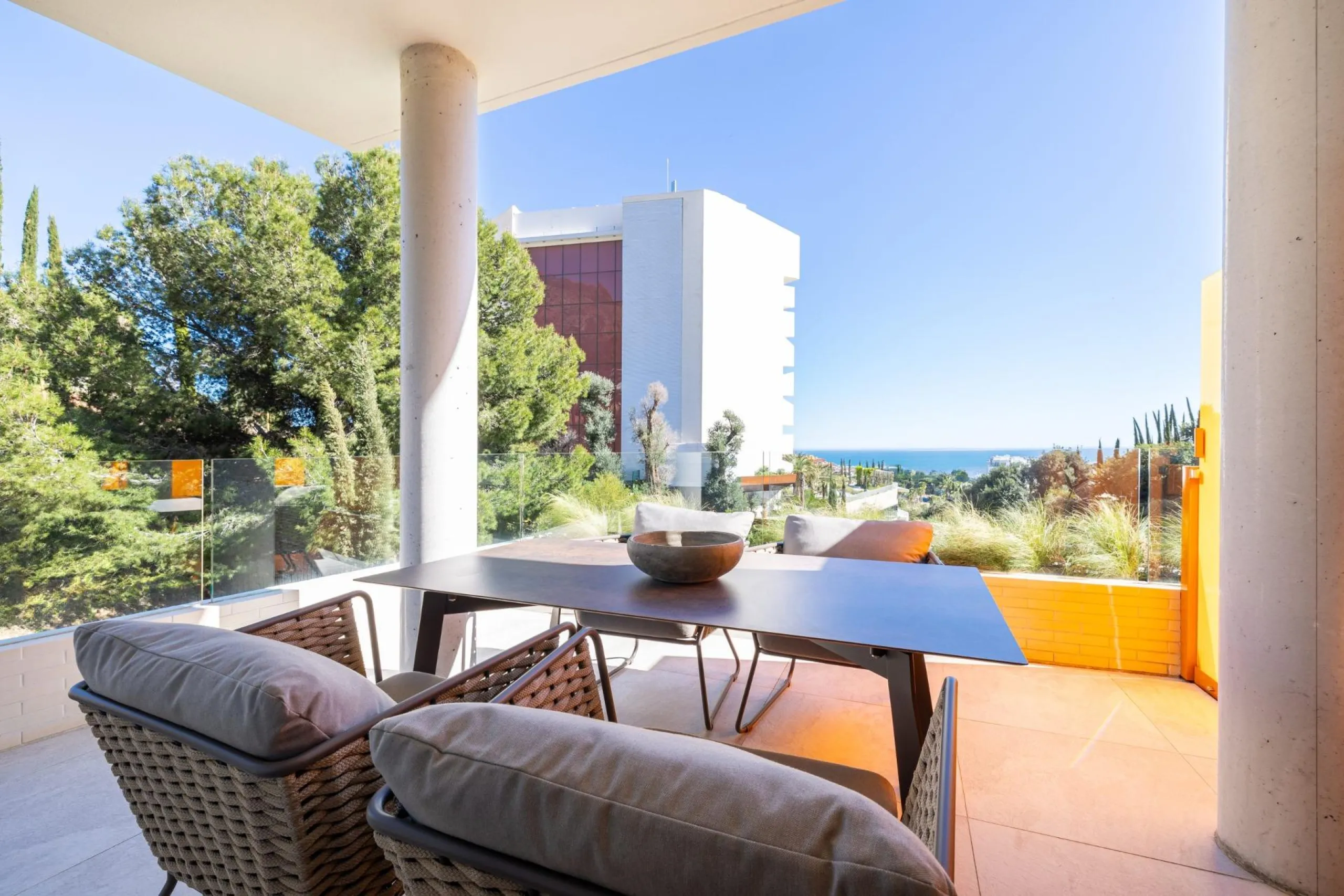 Exclusive New Build Residences in El Higuerón, Costa del Sol& & Modern Living with Panoramic Mediterranean Views& Experience luxury and comfort in this exclusive new development in El Higuerón, one of the most prestigious areas on the Costa del S