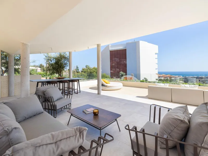 Exclusive New Build Residences in El Higuerón, Costa del Sol& & Modern Living with Panoramic Mediterranean Views& Experience luxury and comfort in this exclusive new development in El Higuerón, one of the most prestigious areas on the Costa del S