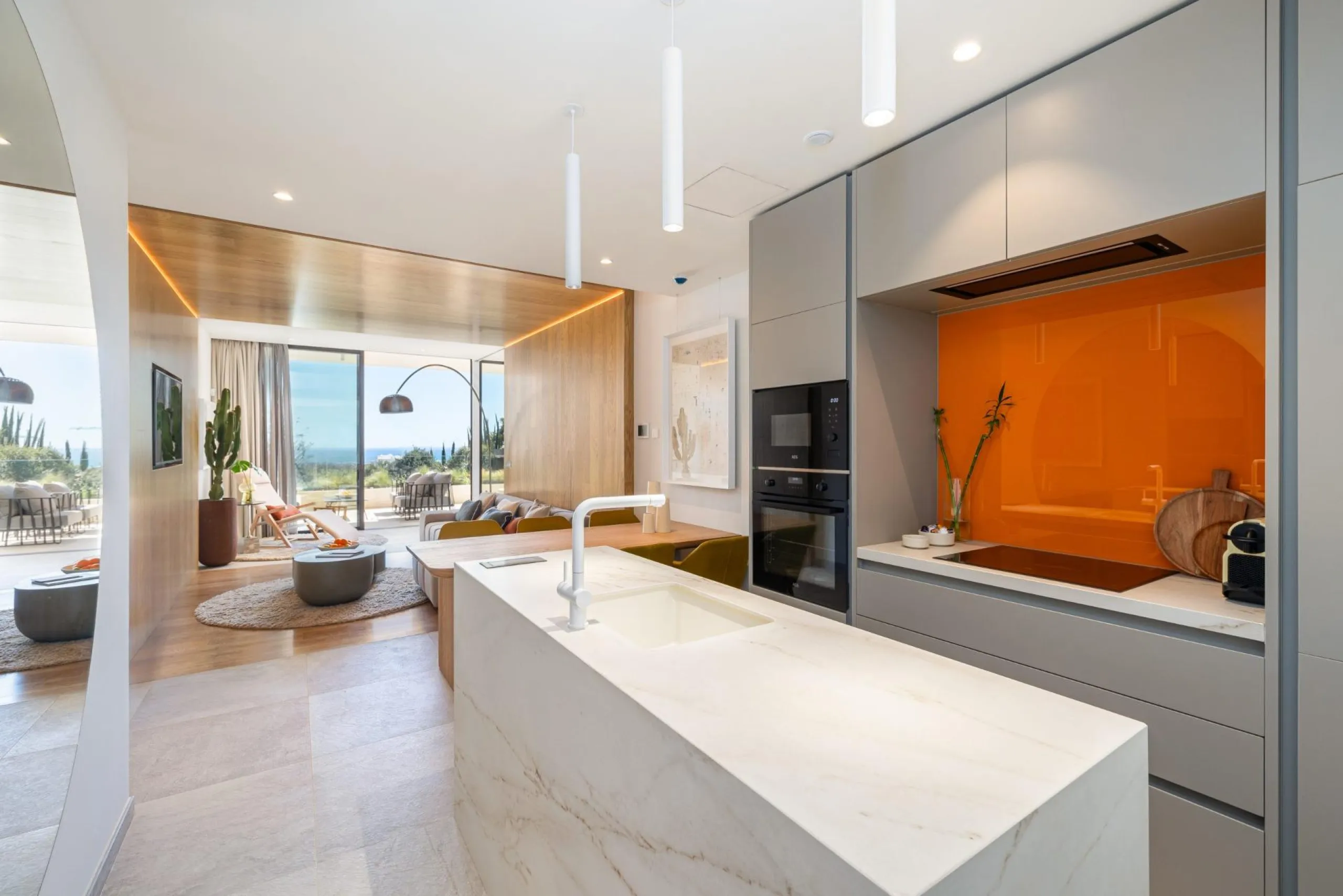 Exclusive New Build Residences in El Higuerón, Costa del Sol& & Modern Living with Panoramic Mediterranean Views& Experience luxury and comfort in this exclusive new development in El Higuerón, one of the most prestigious areas on the Costa del S