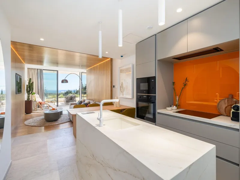 Exclusive New Build Residences in El Higuerón, Costa del Sol& & Modern Living with Panoramic Mediterranean Views& Experience luxury and comfort in this exclusive new development in El Higuerón, one of the most prestigious areas on the Costa del S