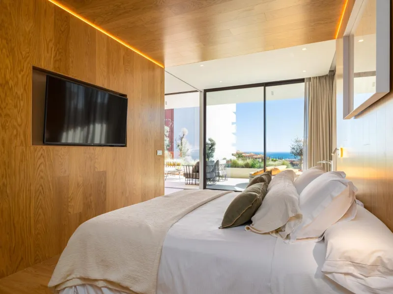 Exclusive New Build Residences in El Higuerón, Costa del Sol& & Modern Living with Panoramic Mediterranean Views& Experience luxury and comfort in this exclusive new development in El Higuerón, one of the most prestigious areas on the Costa del S