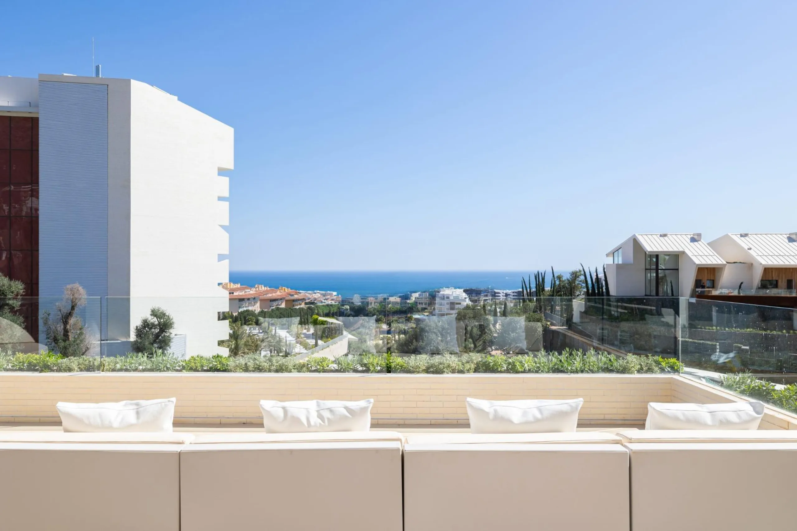 Exclusive New Build Residences in El Higuerón, Costa del Sol& & Modern Living with Panoramic Mediterranean Views& Experience luxury and comfort in this exclusive new development in El Higuerón, one of the most prestigious areas on the Costa del S