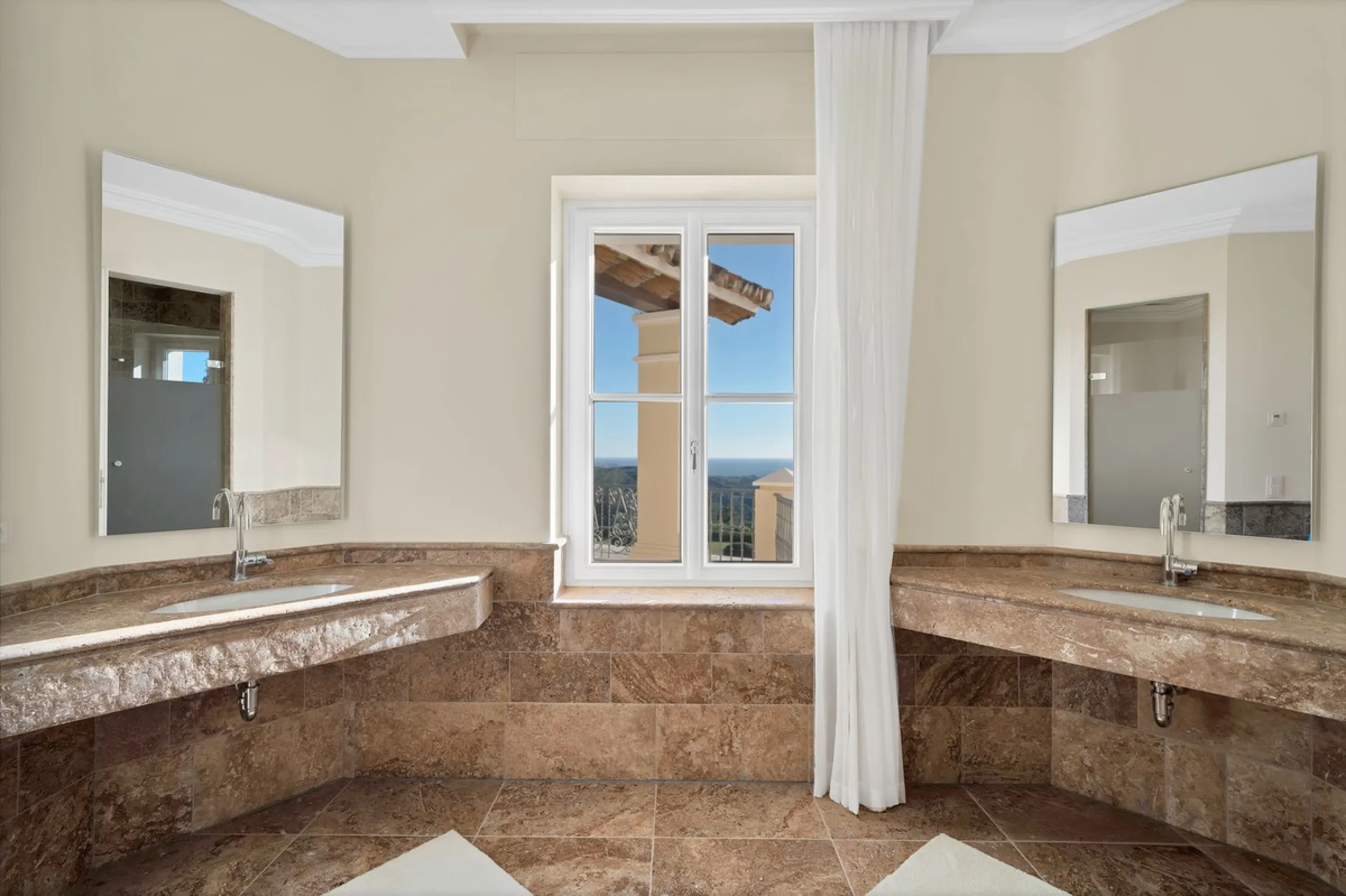 This exclusive property offers stunning views of the sea, the Spanish and African coasts and Gibraltar and is situated in a very private and protected location in the elegant and gated Marbella Club Golf Resort. Built with the highest quality; solid woode