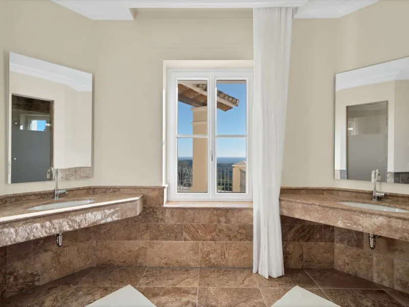 This exclusive property offers stunning views of the sea, the Spanish and African coasts and Gibraltar and is situated in a very private and protected location in the elegant and gated Marbella Club Golf Resort. Built with the highest quality; solid woode