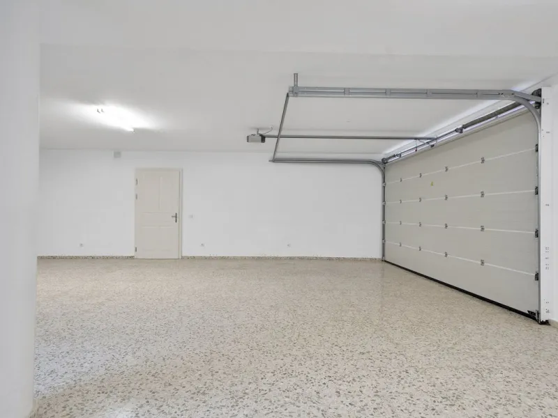 This exclusive property offers stunning views of the sea, the Spanish and African coasts and Gibraltar and is situated in a very private and protected location in the elegant and gated Marbella Club Golf Resort. Built with the highest quality; solid woode