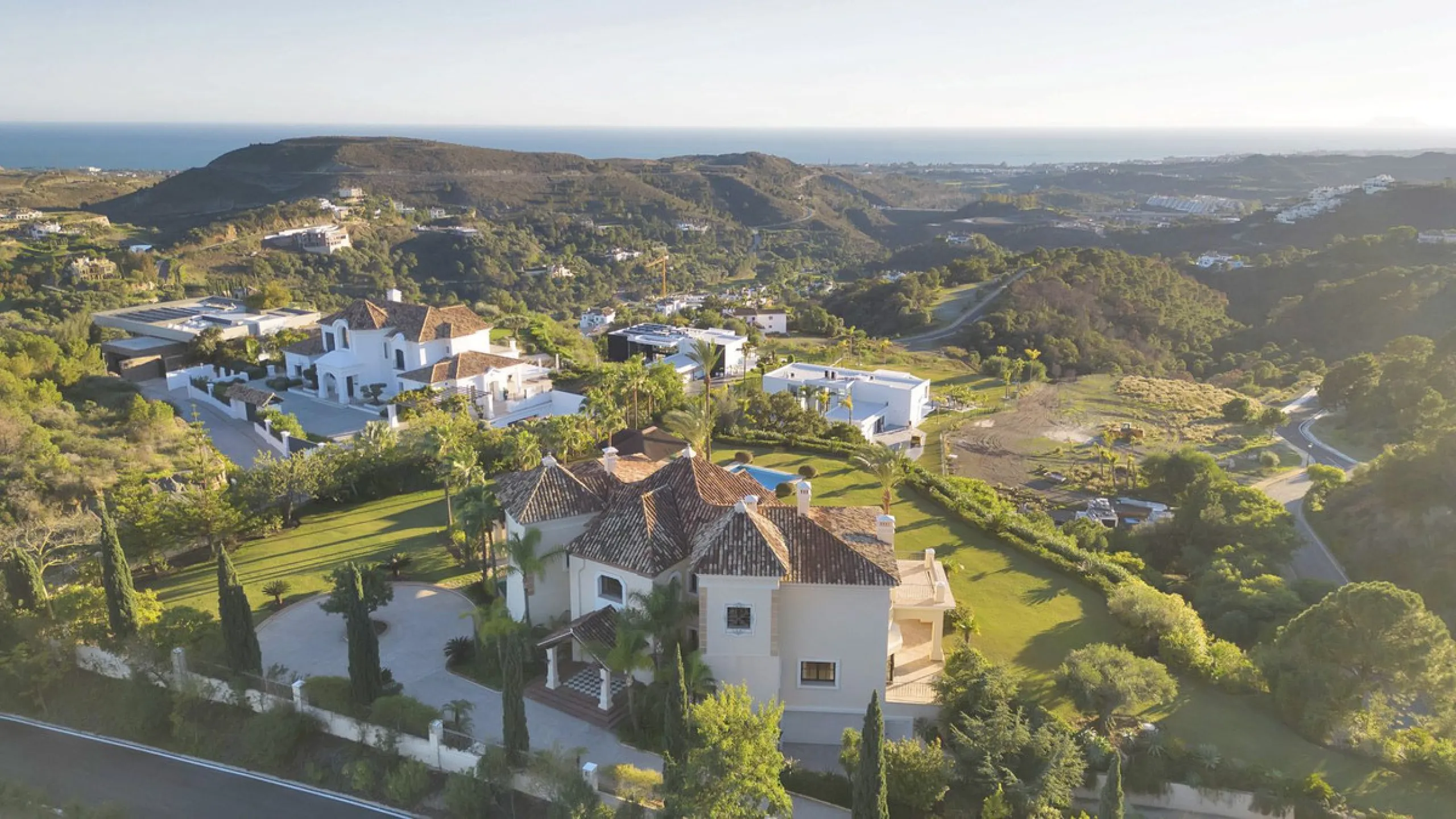 This exclusive property offers stunning views of the sea, the Spanish and African coasts and Gibraltar and is situated in a very private and protected location in the elegant and gated Marbella Club Golf Resort. Built with the highest quality; solid woode
