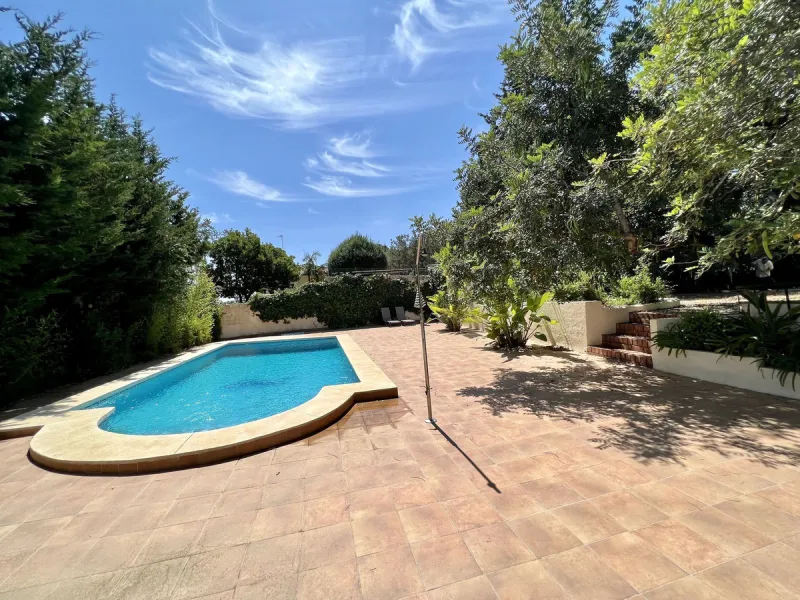 Charming Country Estate for Sale in El Velerín, Estepona