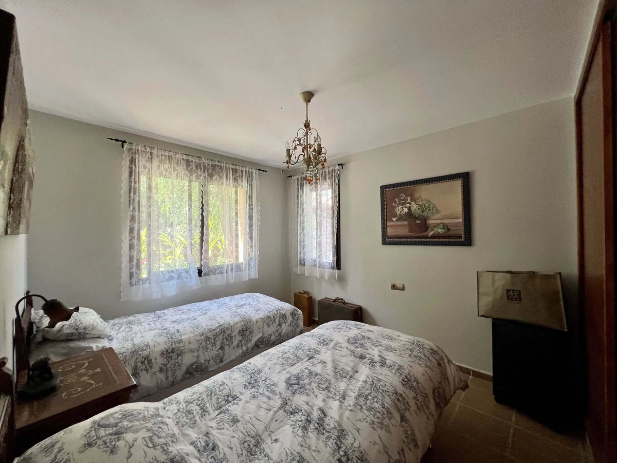Charming Country Estate for Sale in El Velerín, Estepona
