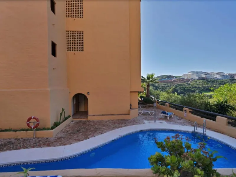 Apartment - Ground Floor Apartment в продаже в Manilva, Málaga. В доме 3 спален и 2 ванных комнат. Площадь дома 154 м². Площадь участка 20 м²