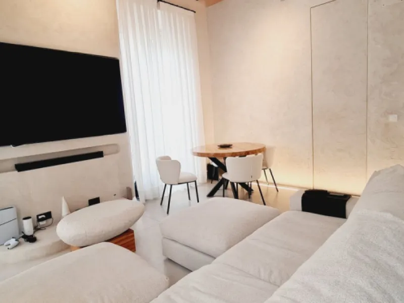 Apartment - Middle Floor Apartment в продаже в Málaga, Málaga. В доме 4 спален и 4 ванных комнат. Площадь дома 225 м²