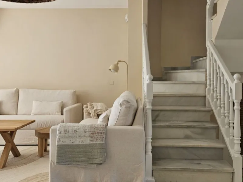 Elegant and charmingTownhouse with Open Views in Calahonda