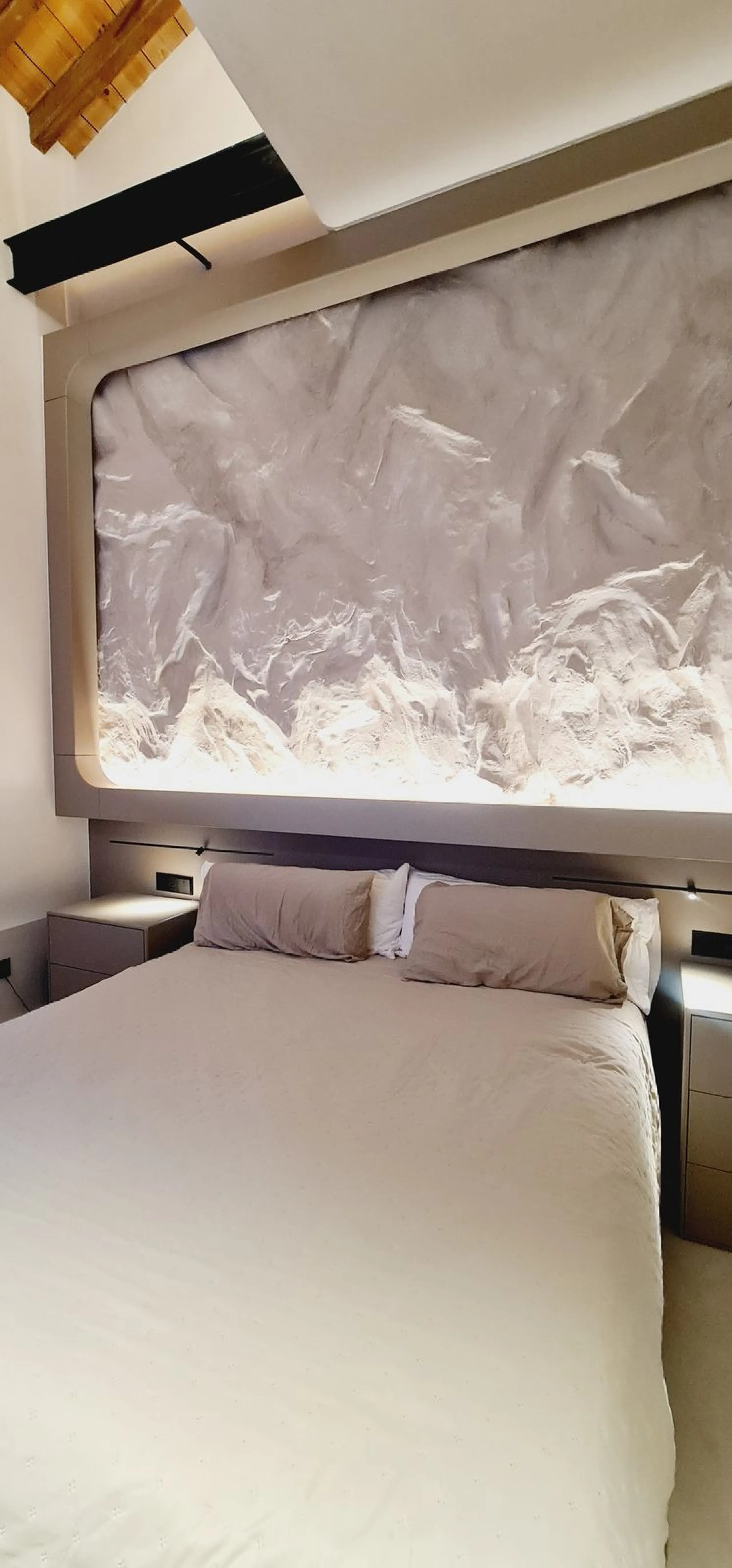 Apartment - Middle Floor Apartment в продаже в Málaga, Málaga. В доме 4 спален и 4 ванных комнат. Площадь дома 225 м²
