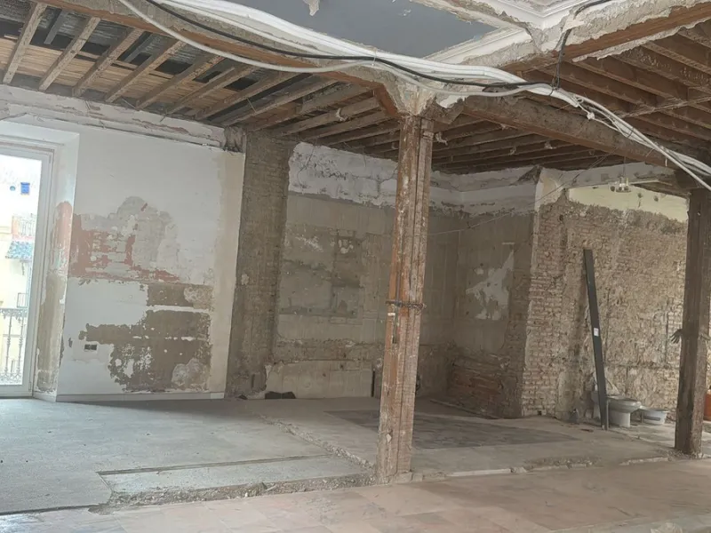 Apartment - Middle Floor Apartment в продаже в Málaga, Málaga. В доме 4 спален и 4 ванных комнат. Площадь дома 225 м²