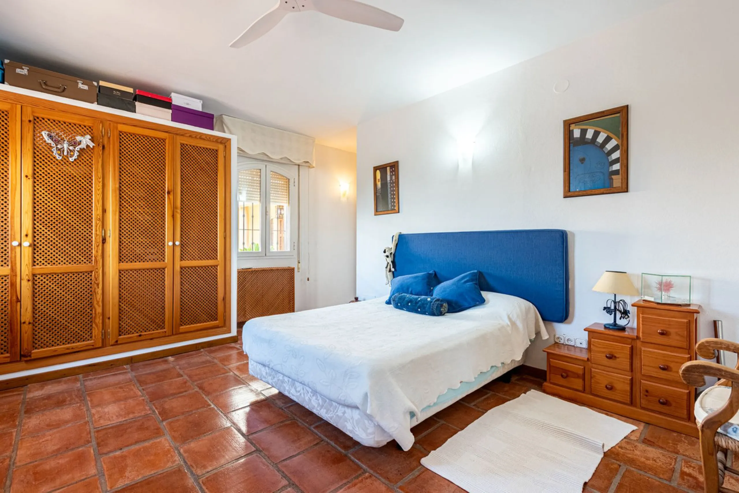 House - Detached Villa в продаже в Alhaurín de la Torre, Málaga. В доме 4 спален и 5 ванных комнат. Площадь дома 567 м². Площадь участка 7030 м²