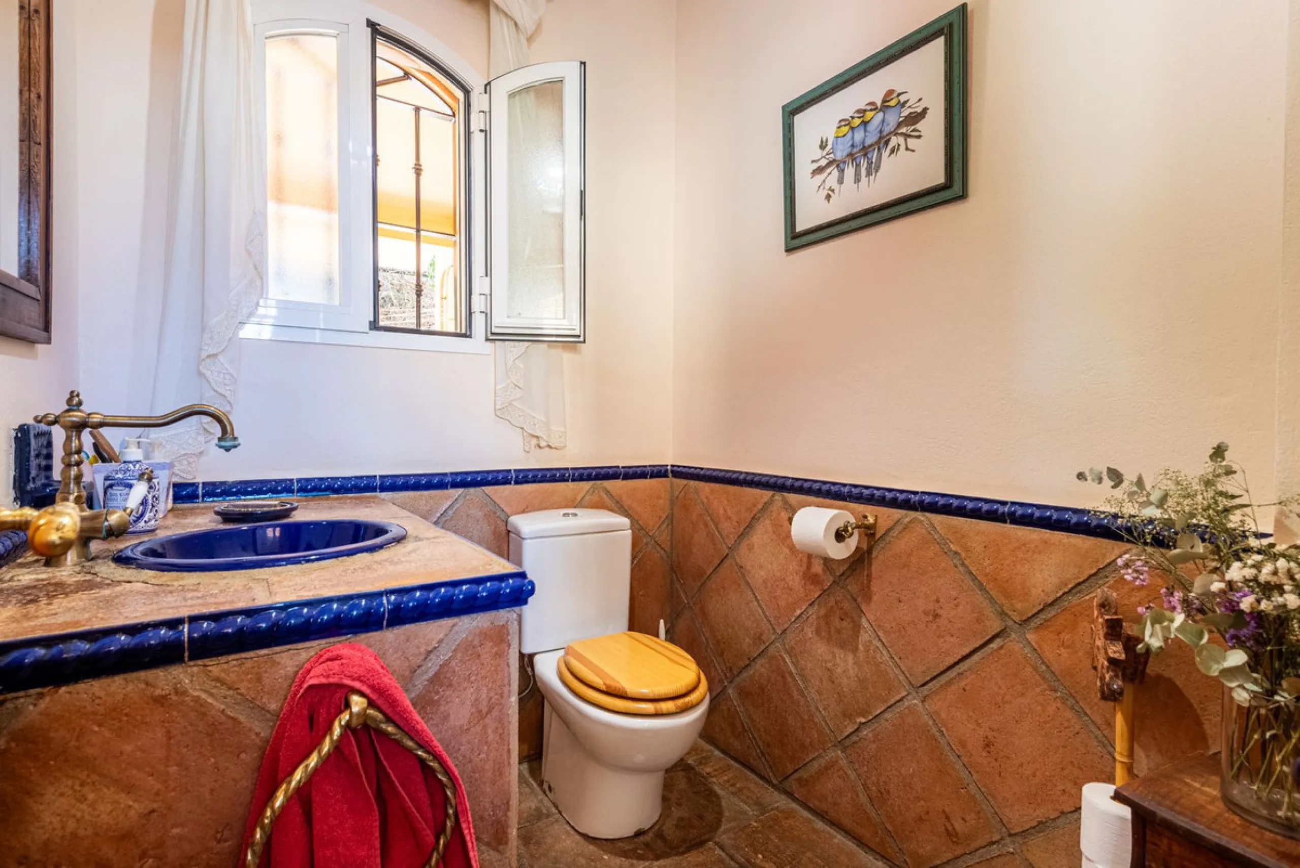 House - Detached Villa в продаже в Alhaurín de la Torre, Málaga. В доме 4 спален и 5 ванных комнат. Площадь дома 567 м². Площадь участка 7030 м²