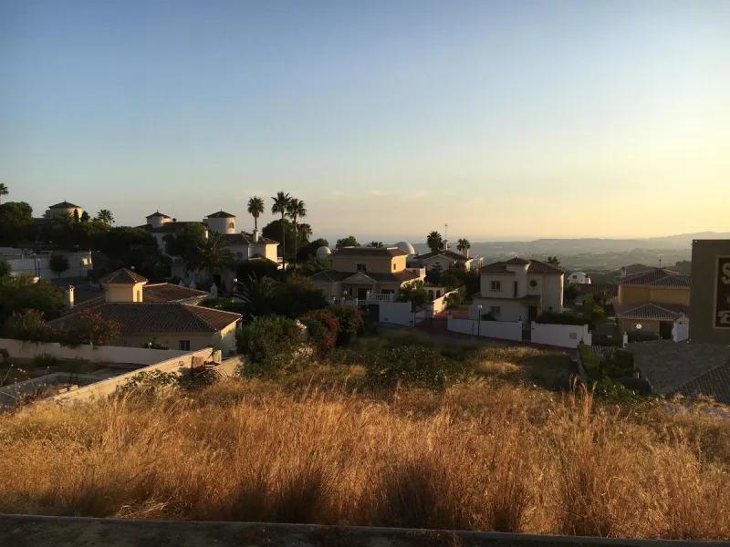Plot - Residential Plot в продаже в Mijas, Málaga. Площадь участка 1276 м²