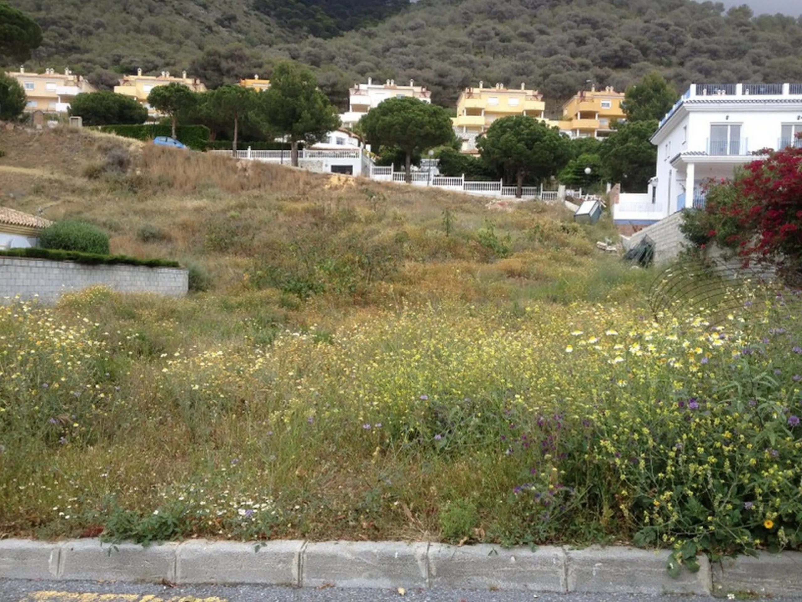 Plot - Residential Plot в продаже в Mijas, Málaga. Площадь участка 1276 м²