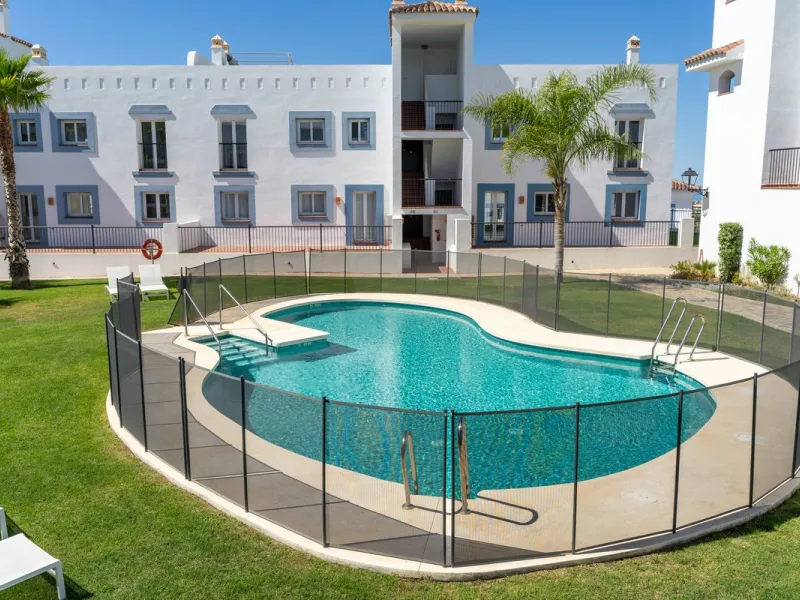 Modern Penthouse with Panoramic Sea, Golf & Mountain Views – Paraiso Pueblo, Benahavís